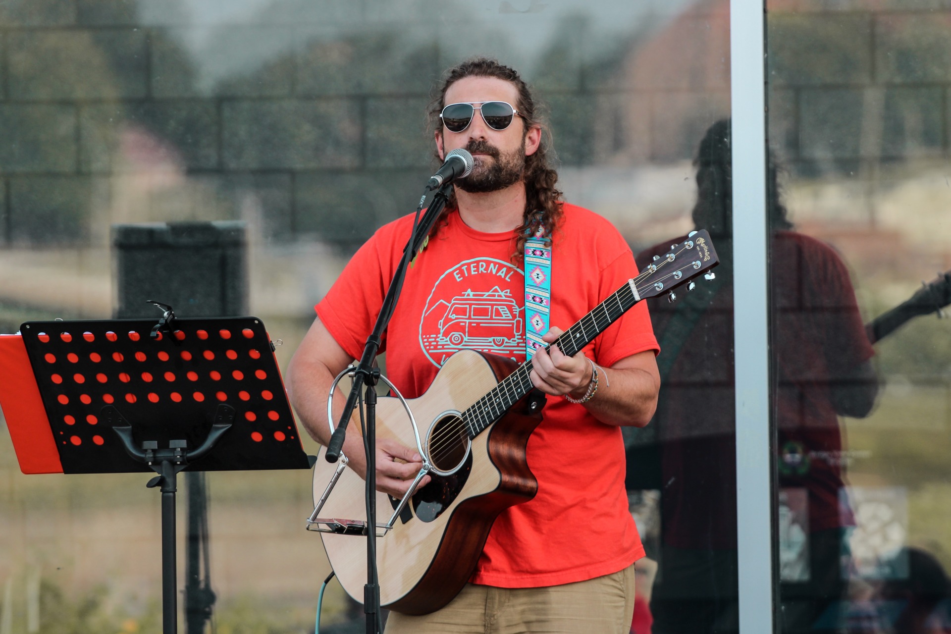 Acoustic Fridays on the Riverfront